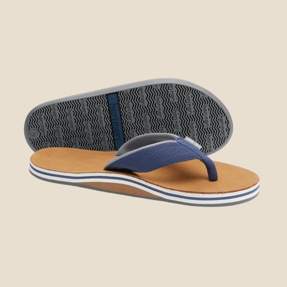 Hari Mari Scout Blue Tan Leather Memory Foam Flip Flop Sandals Men's Size 9 NEW